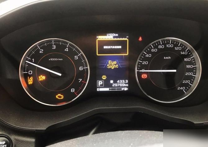 斯巴鲁森林人发动机/斯巴鲁森林人发动机灯亮自动巡航闪