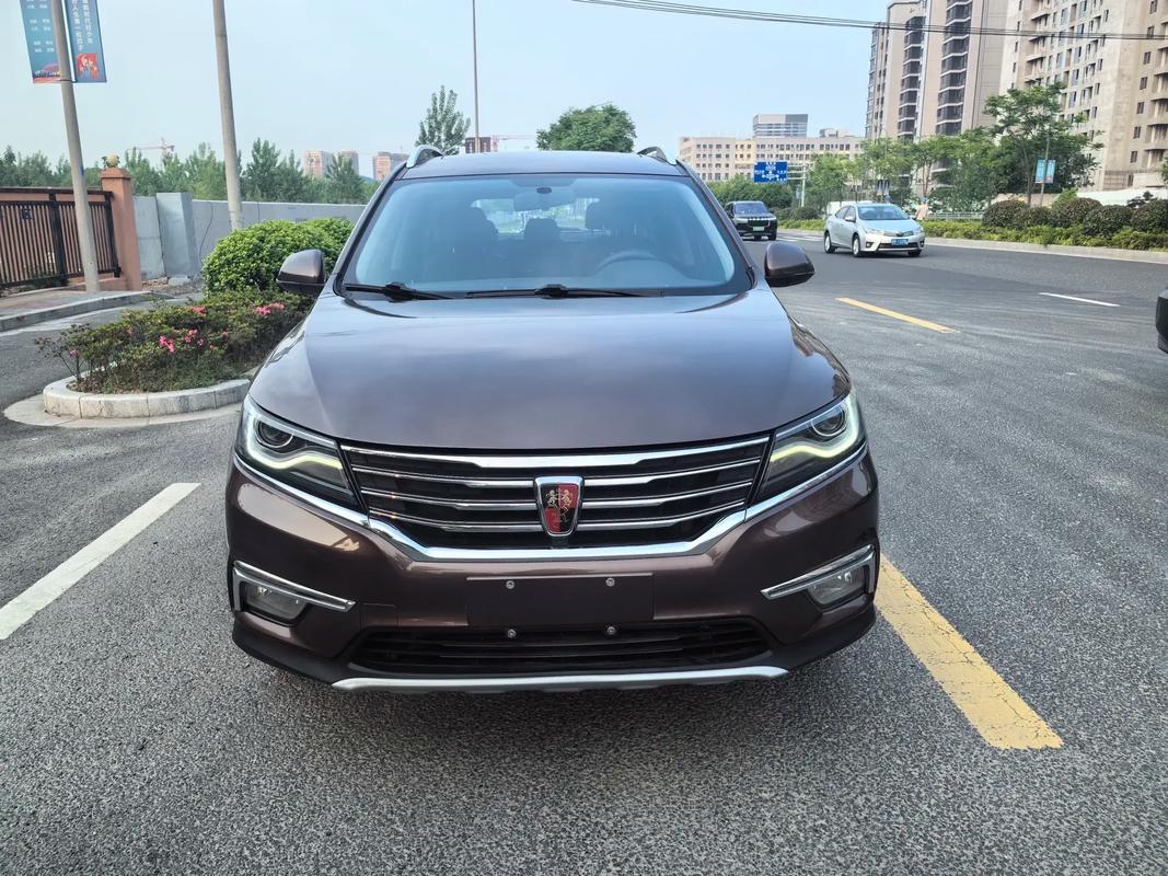 荣威rx5销量／荣威RX5销量