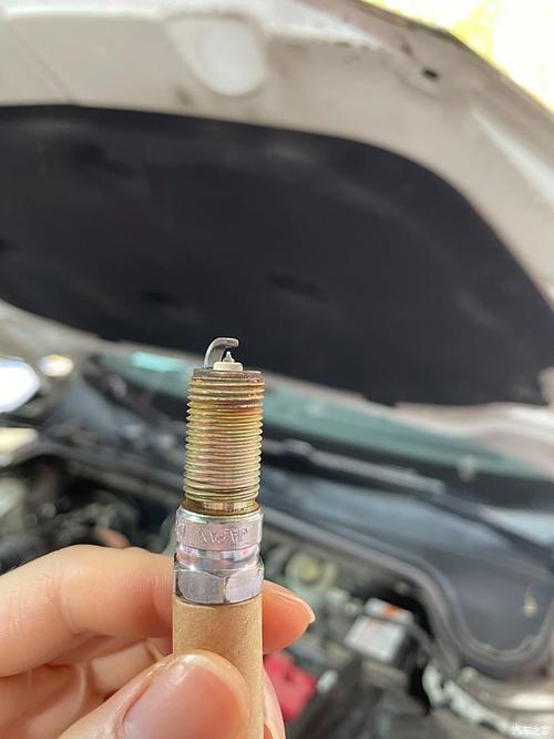 新福克斯火花塞多久换一次？ 新福克斯火花塞多久更换