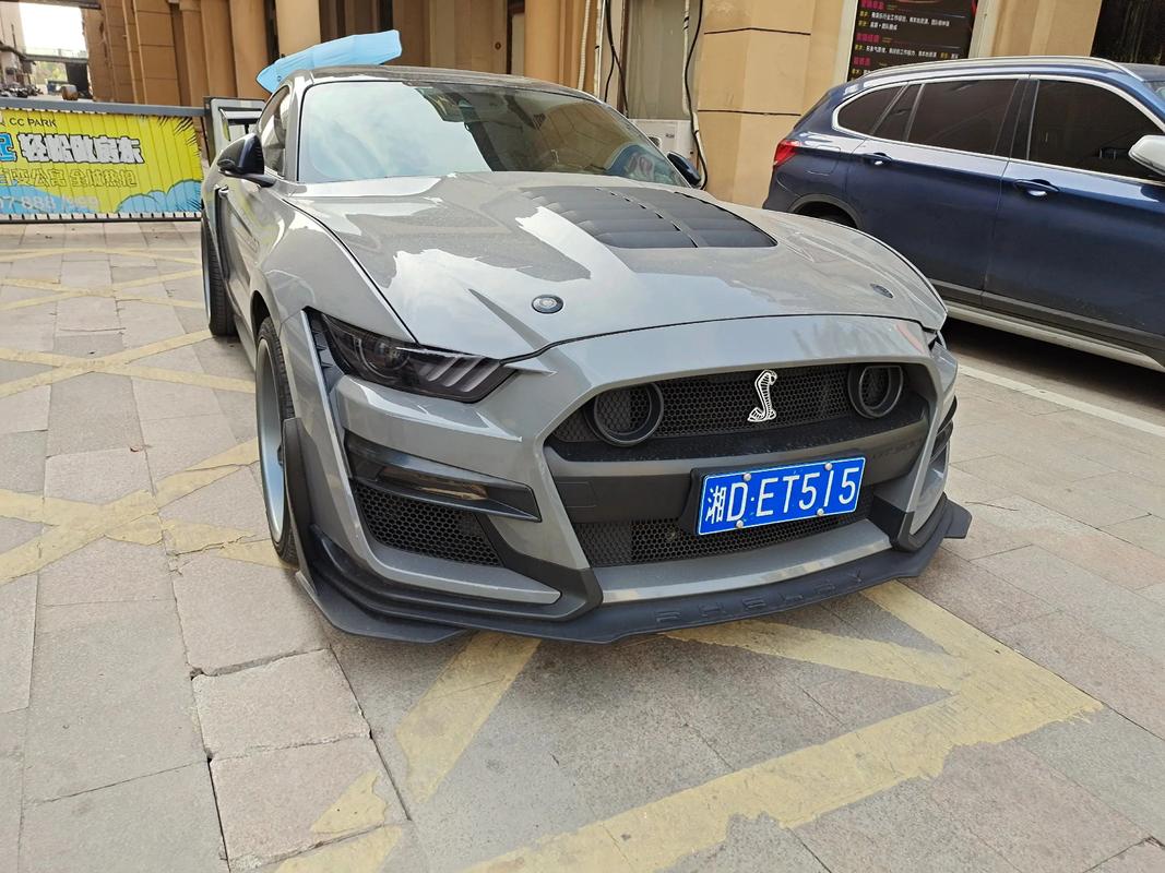 【福特眼镜蛇跑车报价及图片,福特眼镜蛇报价表】