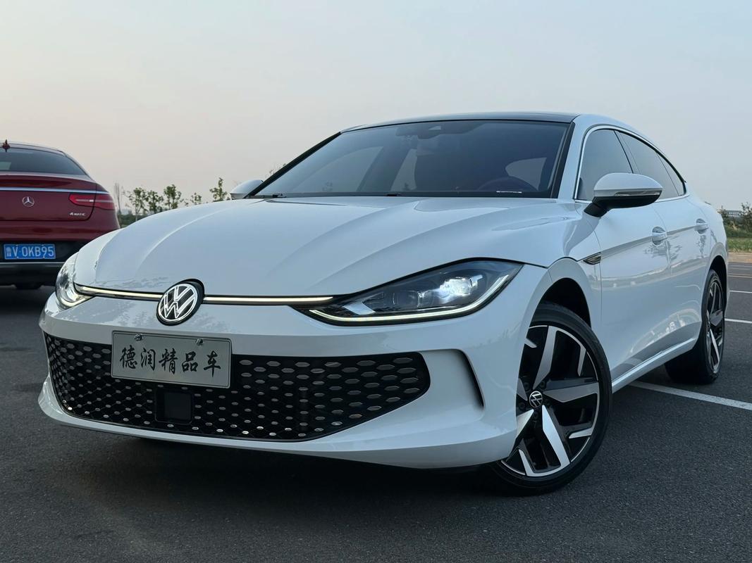 【大众凌渡22款,大众凌渡22款多长多宽】