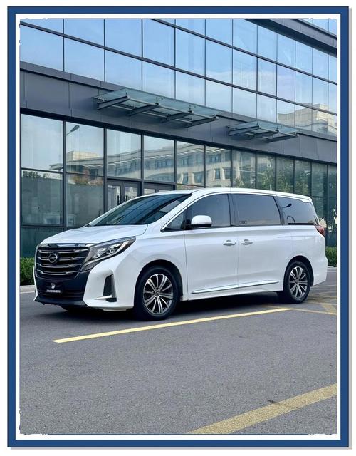 传奇车7座商务车gm8多少钱／传奇汽车商务汽车七座g8