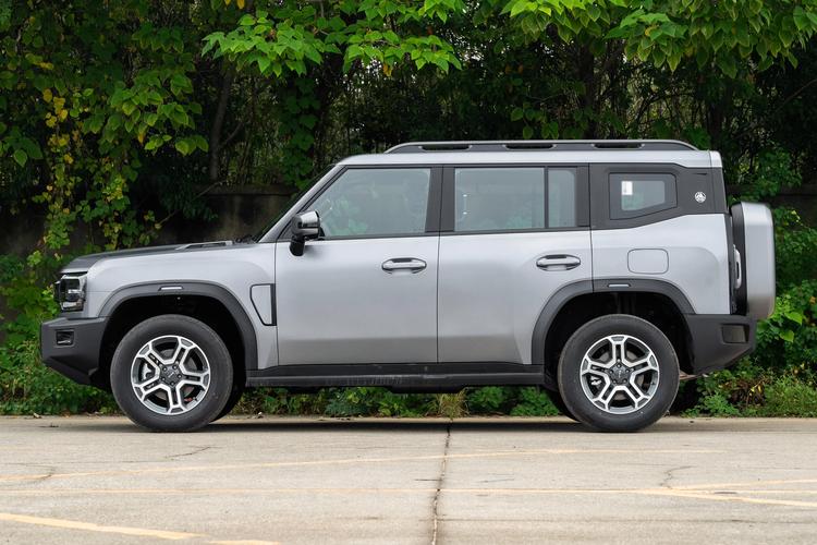 十五万左右的越野车,十五万左右的越野车型