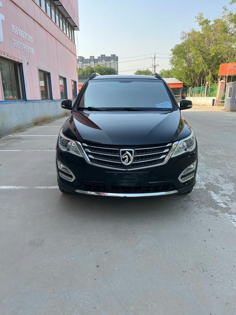 2016年宝骏560新车多少钱/2016年宝骏560能卖多少钱