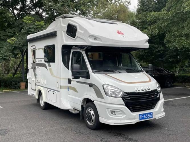 【依维柯房车c型20万,依维柯房车c型价格】